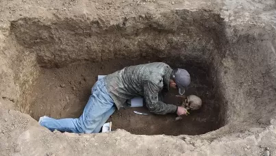 Раскопки курганов в Счастливцево на Арабатской Стрелке. Часть 1.