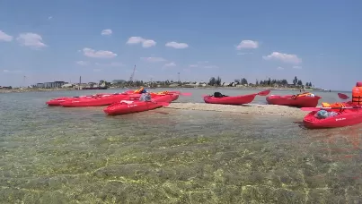 Водные экскурсии на каяках в Геническе и на Арабатской Стрелке