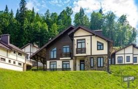 Отель 'Golden Chalet'