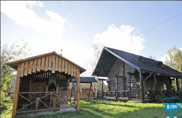 Садиба ПІД СМЕРЕКОЮ