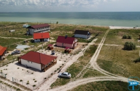 Котедж «На Набережній 63»