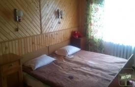 Готель «Тихий двір»