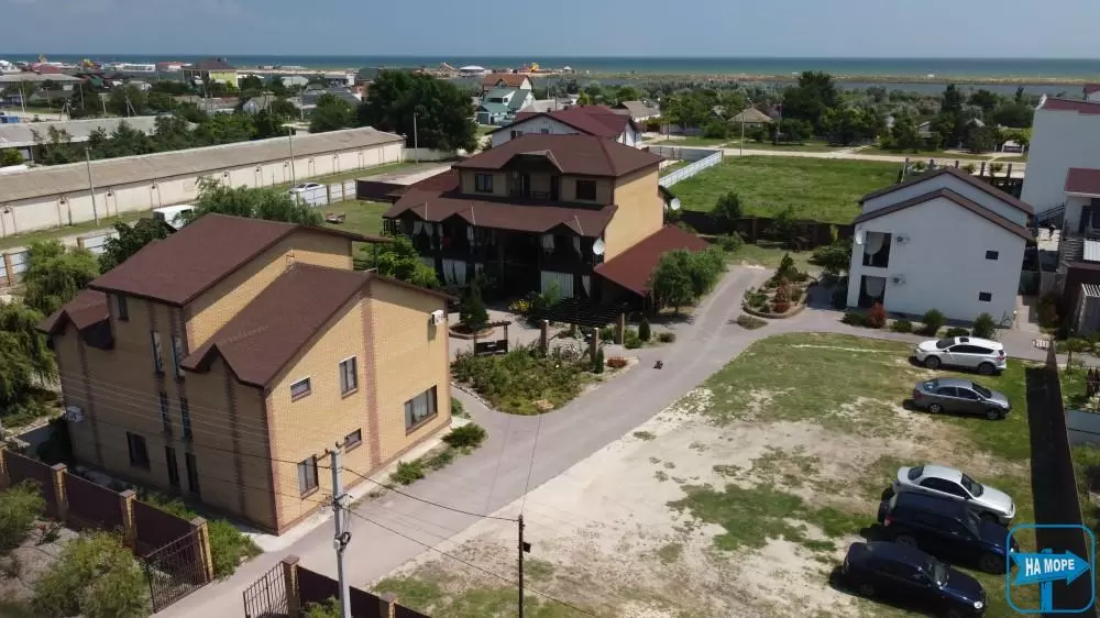 Расположение