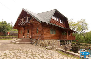 КОТЕДЖ РИБАКА