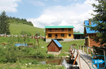 Садиба Zustrizh u Leva