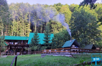 Садиба У ПЕТРОВЦІЯ